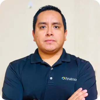 Rumbo César Saravia